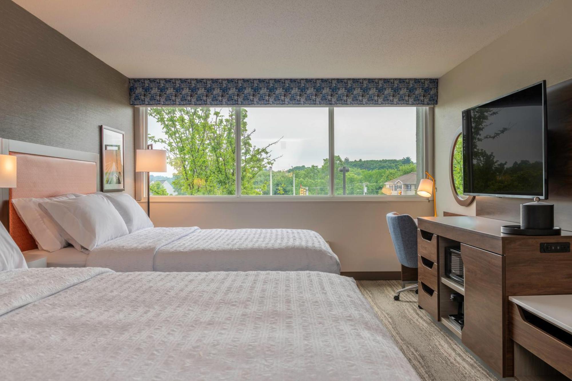 Hampton Inn Manchester Downtown Esterno foto
