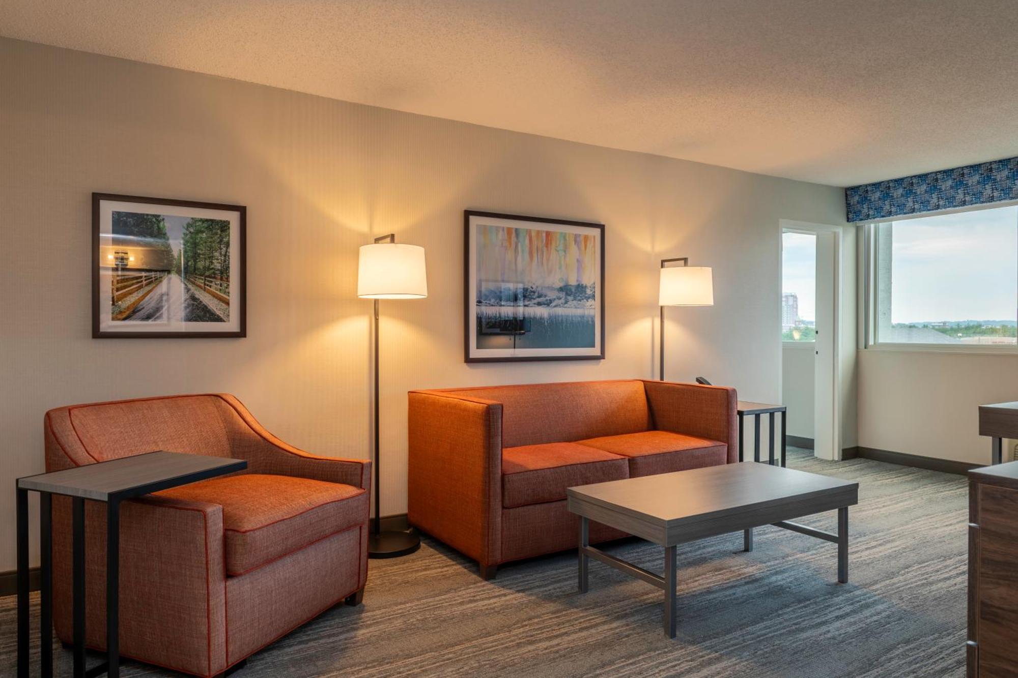Hampton Inn Manchester Downtown Esterno foto