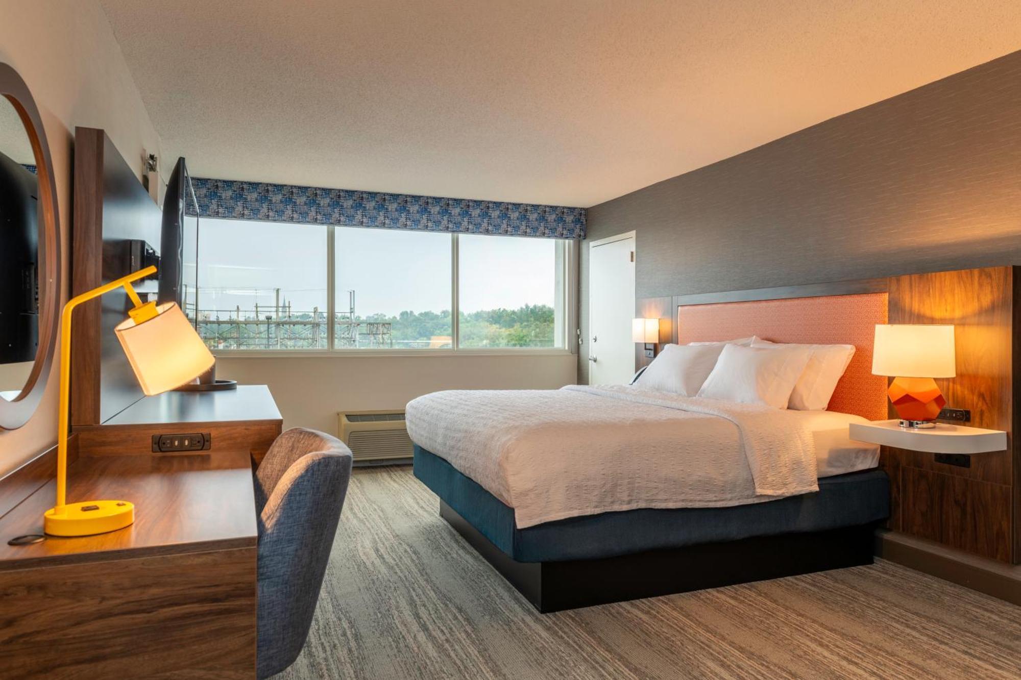 Hampton Inn Manchester Downtown Esterno foto