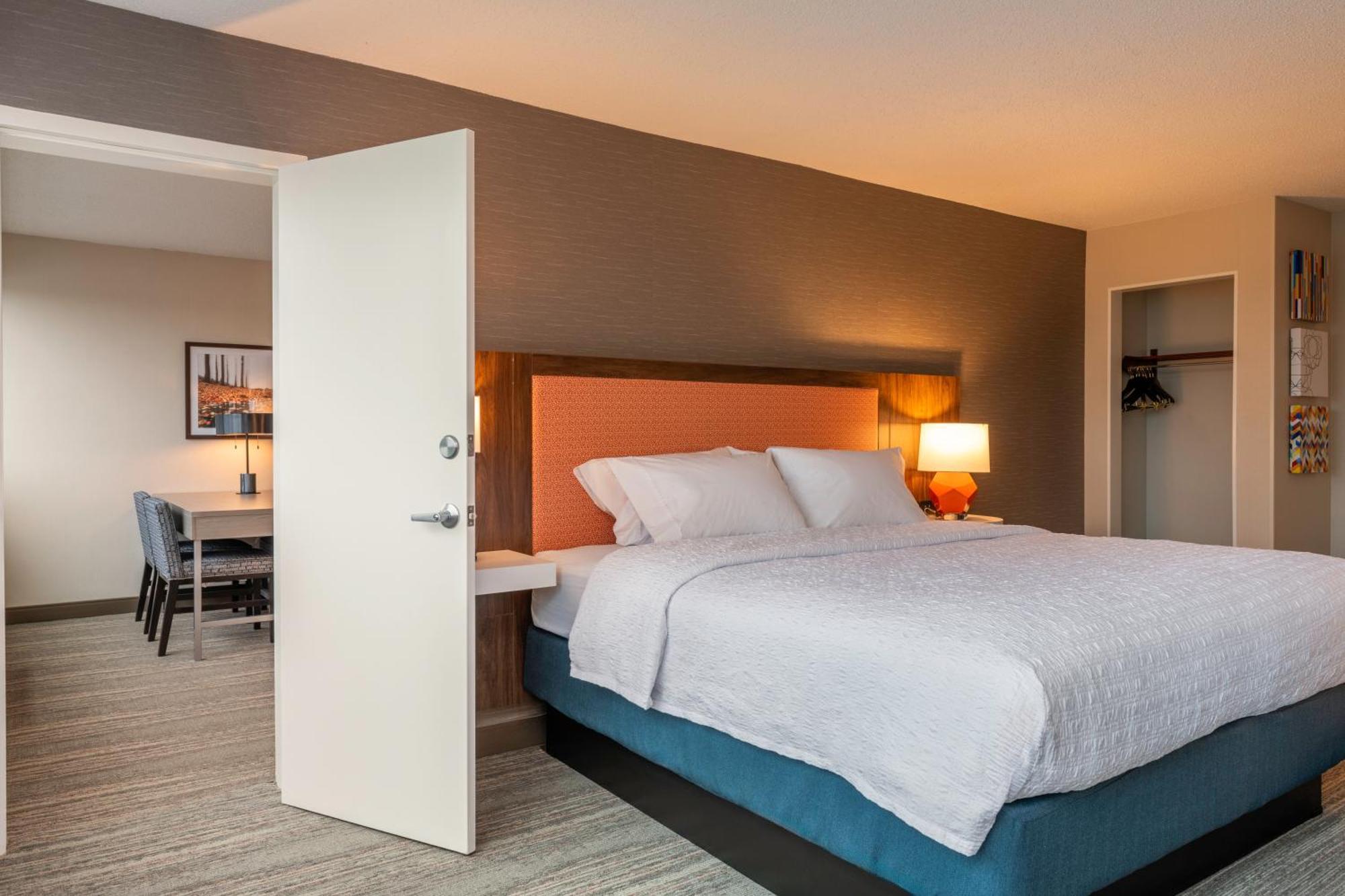 Hampton Inn Manchester Downtown Esterno foto